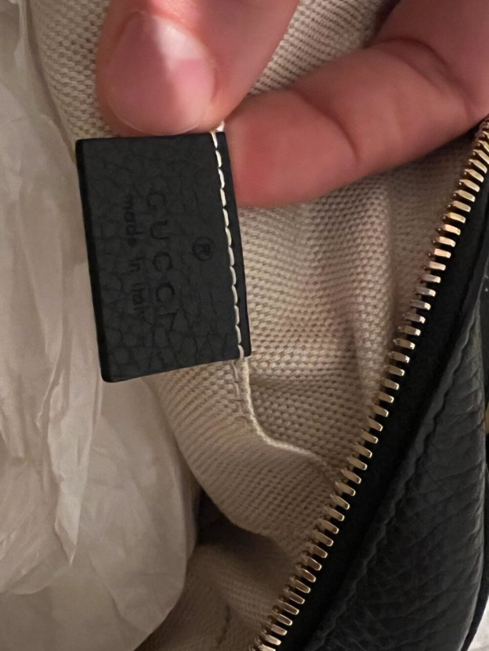 GUCCI Soho Disco Handbag - Picture 13 of 14